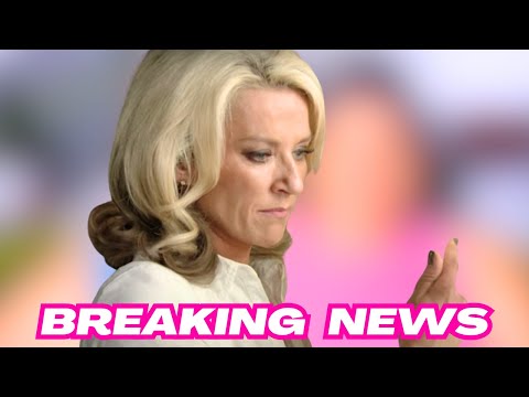 Breaking News : Zöe Lucker shares the real story behind the 'bubbly's in the fridge' scene.