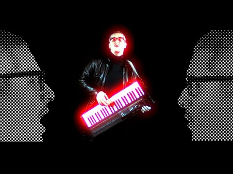 Enri Zavalloni - Afro Tron [Official Video]