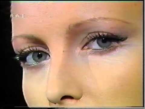 Lentiggine di pornografia hd in linea Posti di pigmentary che stanno con quadri