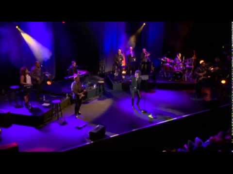 download lagu mp3 mp4 Gino Vannelli Black Cars Live, download lagu Gino Vannelli Black Cars Live gratis, unduh video klip Gino Vannelli Black Cars Live