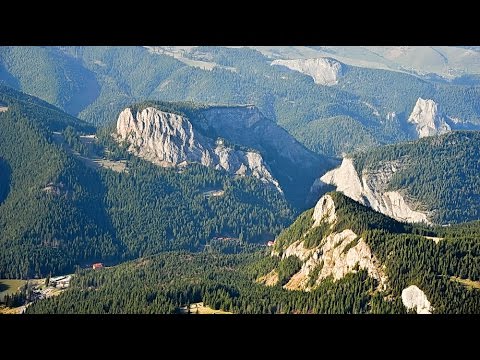 Égbetörő sziklatornyok csarnoka /Békás-szoros,Erdély 2014./ FullHD 1080p