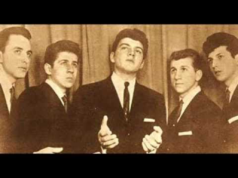 THE CAPRIS - "THERE'S A MOON OUT TONIGHT"  (1960)