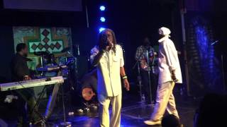 Wailing Souls   "War Deh Round A John Shop"