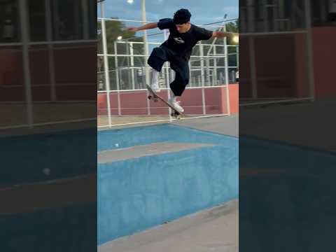 conhecendo a pistinha de Ladario (corumba) MS Mato Grosso do Sul . Pior pista de skate do Brasil