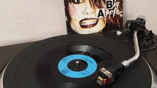 Kajagoogoo - Big Apple - 1983