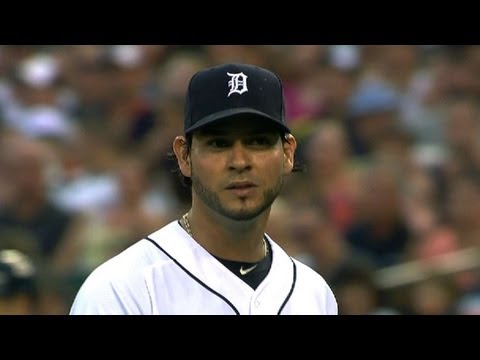 CLE@DET: Anibal fans five over 6 2/3 solid innings