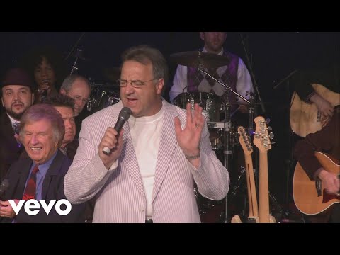Bill & Gloria Gaither - Something Within [Live] ft. Stephen Hill