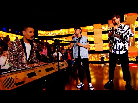 Rodrigo Tapari se fue al piano y junto a Gaspar Gigena emocionaron cantando "Fue culpa de los dos"