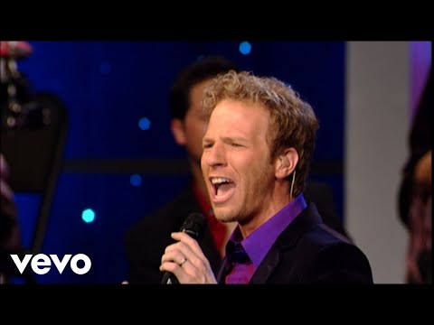 Bill & Gloria Gaither - Changed By a Baby Boy [Live] ft. Marshall Hall