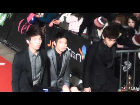 101209 SHINee Minho, Key and Jjong @ Golden Disk Awards 2010