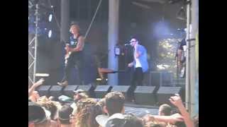 Amy Meredith - Lying (Live at Big Day Out)