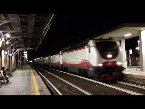 TRIPLA DI E402 Per L'INVIO da LIVORNO a MILANO  in transito a Lavagna (E402.137, E402.160, E402 167)