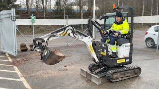 Bobcat E10 mini excavator | Image 4 - Machineryline
