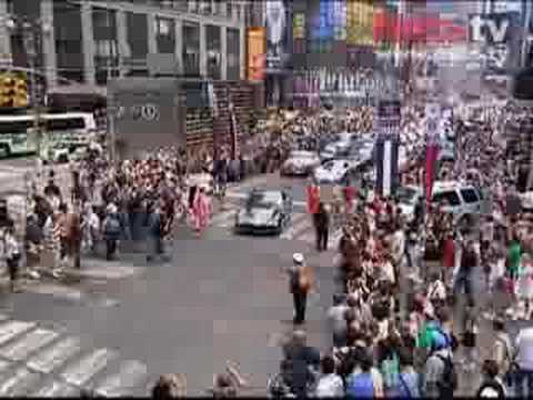 Nuts.tv - Bullrun: Cops, Cars & Superstars: The Start Line