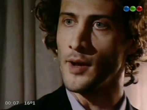 EL ELEGIDO  David  canta solito, solito en su cajoncito , con los gusanitos