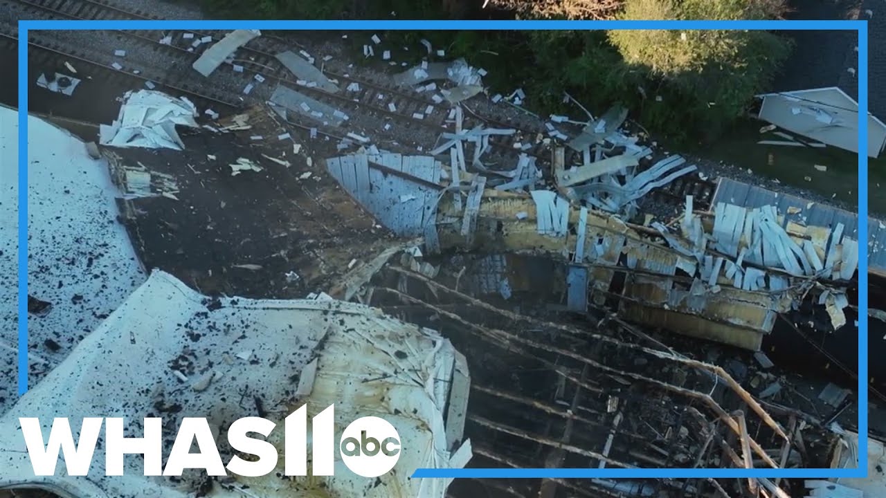 Factory explosion leaves 11 injured in Kentucky | EXTENDED FOOTAGE