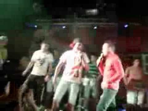 CHICA FACEBOOK-RESK-T