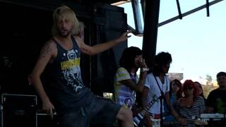 Breathe Carolina - Tripped and Fell in Portland