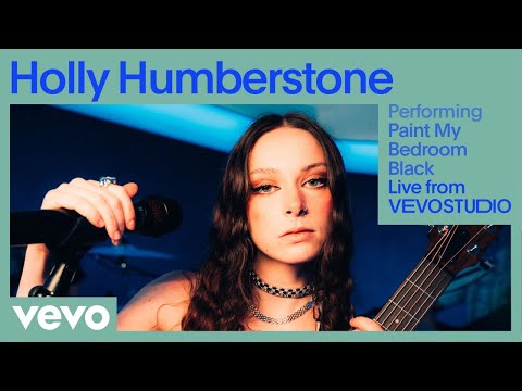 Paint My Bedroom Black - Holly Humberstone
