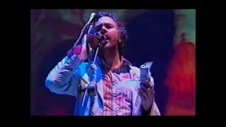 The Flaming Lips - Waitin' For Superman (Glasto 2003)