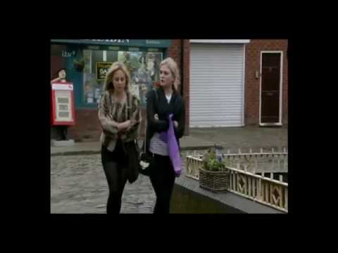 Tina O'Brien - black tights