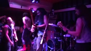 Valient Thorr - 