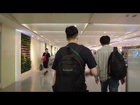 Terminal 1 de embarque do aeroporto de Taipei 2023