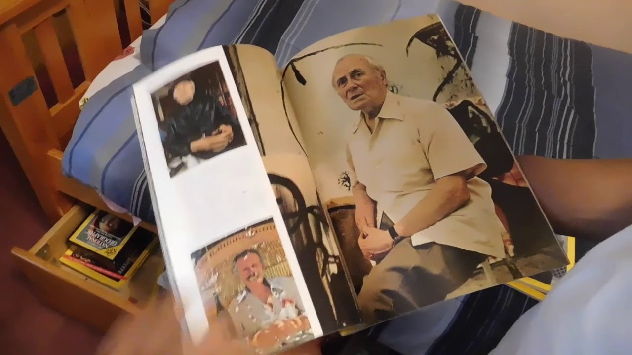 Unboxing Old National Geographic From 1971,1976,1978