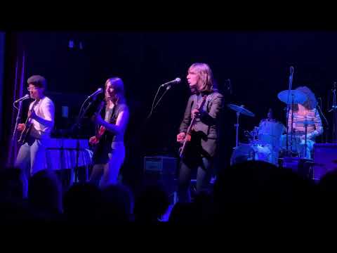 Cry - The Lemon Twigs