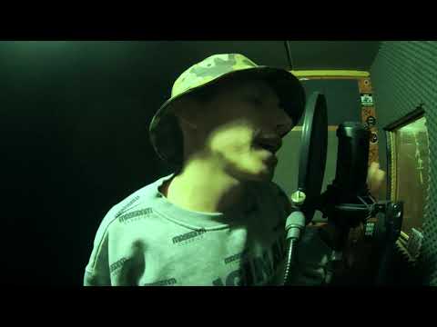 knysi - PROSTO ZE STUDIO (official video) prod. 7ascension