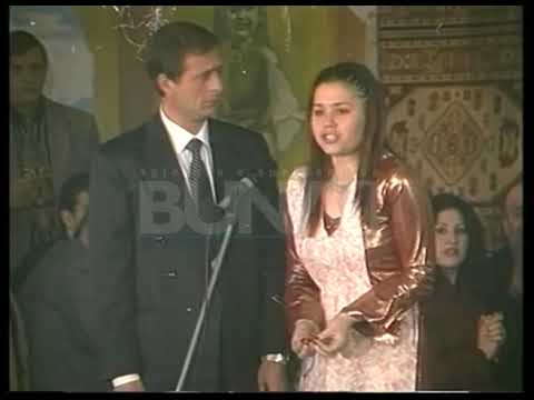Buna 1/ Anton Krosaj & Rudina - Grimc humoristike (Sofra Shkodrane 2001)