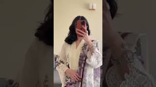 White Embroidered Lawn Kurta Set with Dupatta - Video 1
