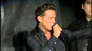 Luis Miguel - Echame a mi la Culpa [ENG subtitles]