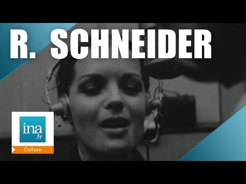 Romy Schneider "La chanson d'Hélène"  Les choses de la vie | Archive INA