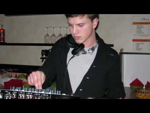 Erik Strauss #electronic #house live DJ-Set @Cocciopesto,  Treviso (30.01.2010)