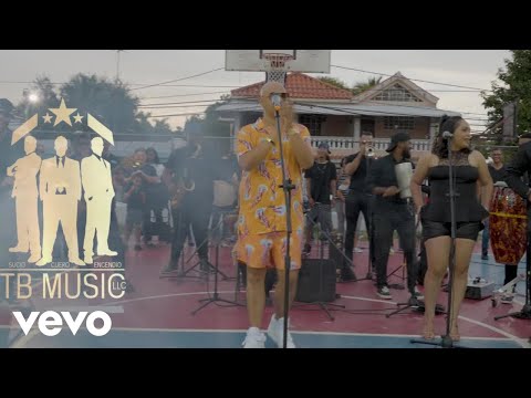 El Rey Tulile - A Mi Modo (Official Music Video)