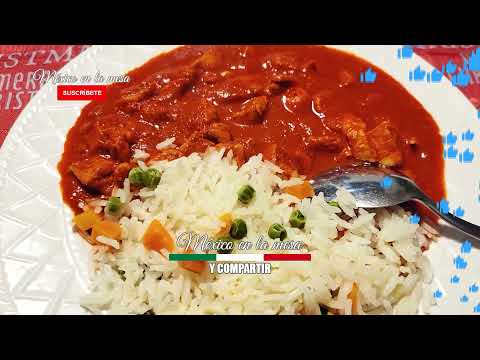 Pollo En Chile Colorado Acompañado De Arroz Blanco Muy Rico 🍗🤗