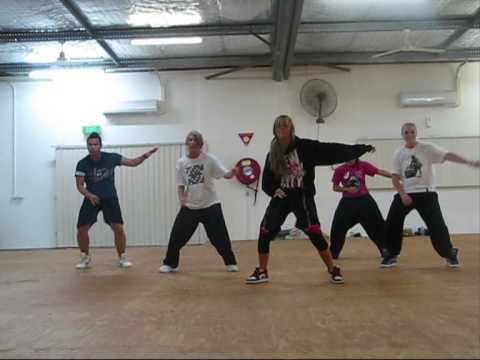 Lizzie Wicks - 'I Get It In' Omarion ft Lil wayne