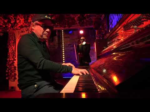 Steven Christis & Joseph Malik - Justify Me (Live)