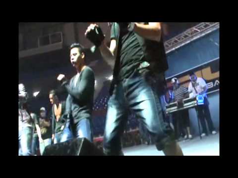 bailarines bossy lion panama