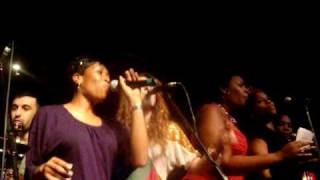 Soulfingaz Tribute Concert- Divine Brown, Saidah Baba Talibah, Ivana Santilli & More Sing It Back!