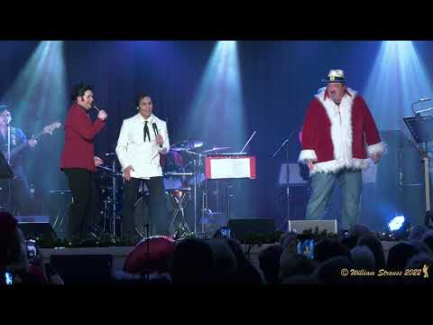 Cote Deonath And Ben Thompson With Jeff Lewis - "Here Comes Santa Claus"