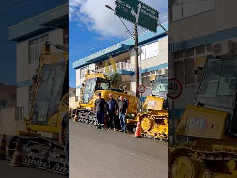 DUAS NOVAS MÁQUINAS PASSAM A INTEGRAR A FROTA DO MUNICÍPIO DE ÁGUA DOCE