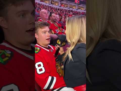 NHL Reporter Fan Interview – United Center #nhl #nhlhighlights #chicagoblackhawks #funnyshorts