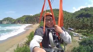 preview picture of video 'FLYINGFOX 465 METER?! [ PANTAI TAMAN ] || Sonshaakha Tampan'