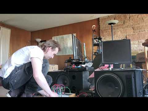 Low effort eurorack demo pt 1, Feat: Nandemonium