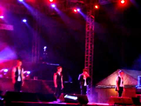 [Fan cam]110610 2AM in VN - Confession of a friend