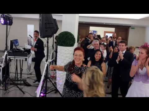 SPOSI E INVITATI ENTRANO BALLANDO AL MATRIMONIO 2016 - LA FONTE DELL' ASTORE - FRANCESCO BARATTUCCI