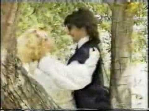 Video thumbnail for Ένα, δύο, τρία (Ena, dio, tria)