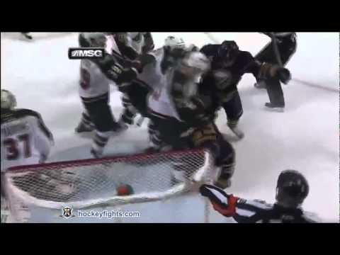 Nick Johnson vs Travis Turnbull March 24th 2012